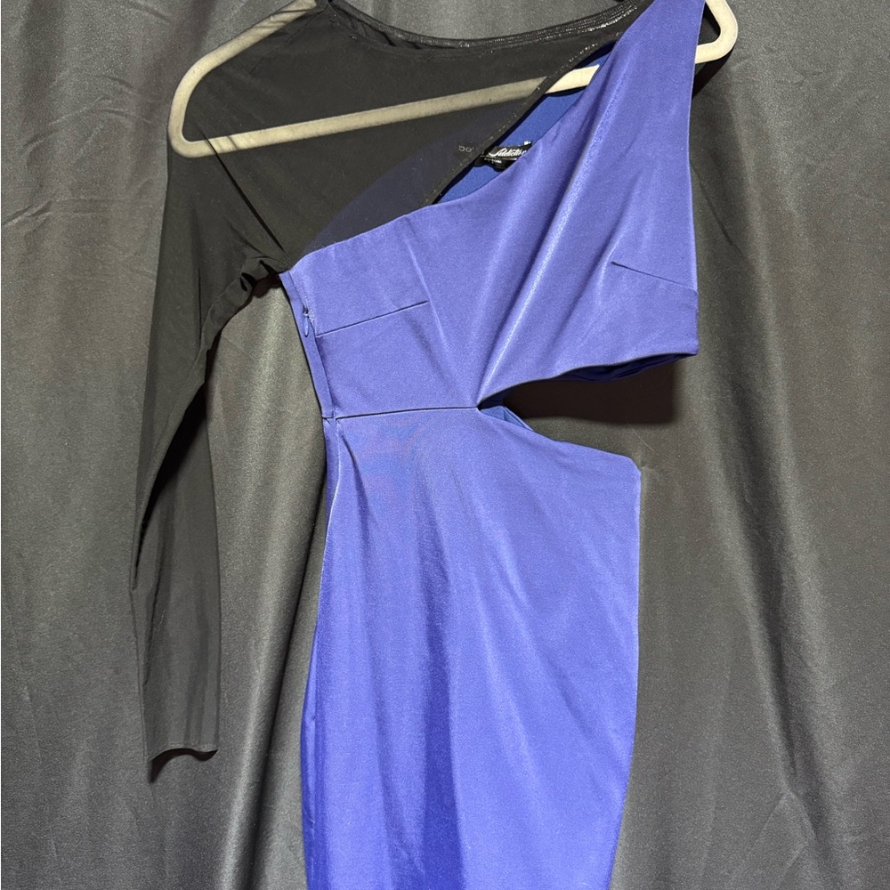 Bebe Elegant Black and Blue One-Shoulder Mini Dress